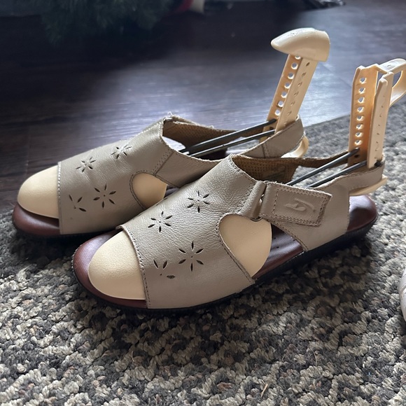 Dr Scholls Cute Women’s Sandals size 7 1/2 - Picture 7 of 9